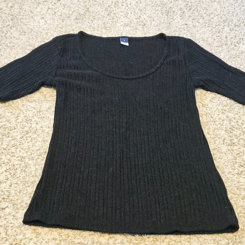 Old Navy ribbed black top